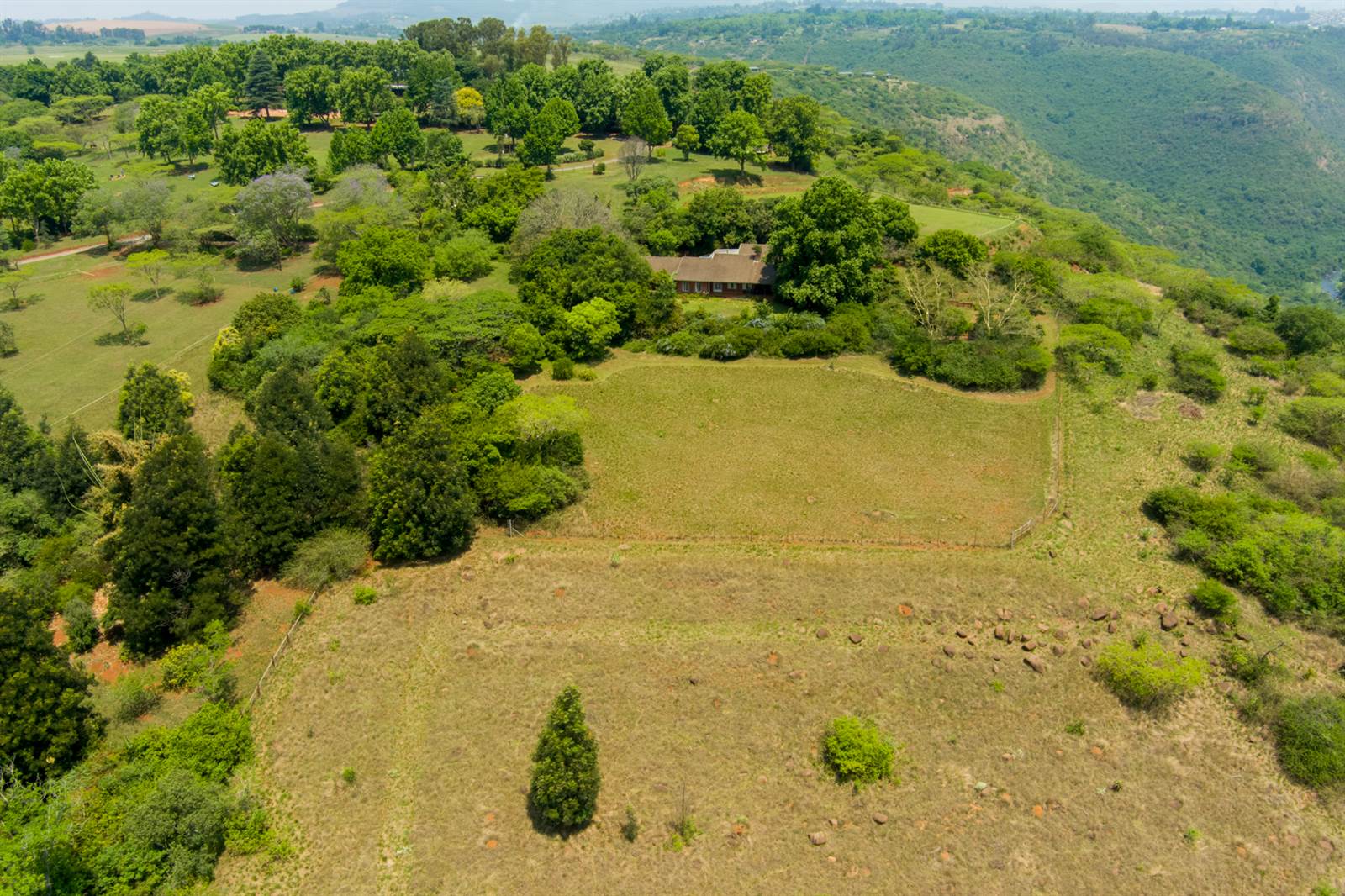 3645 m² Land available in Hilton photo number 13