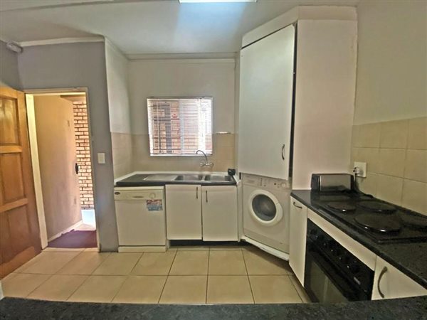 2 Bed Townhouse in Benoni Central