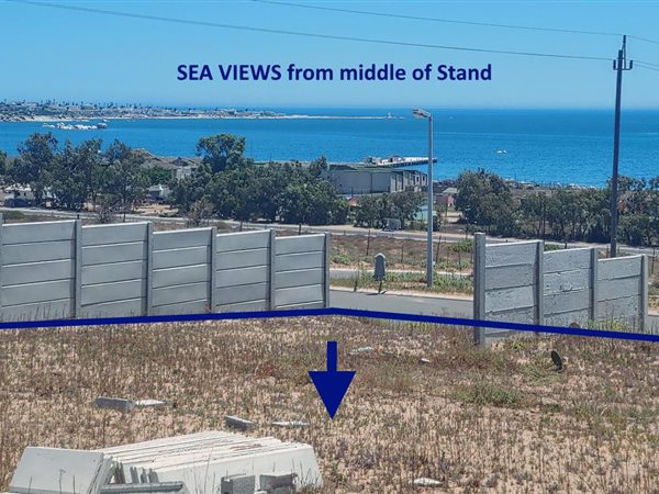 612 m² Land available in St Helena Bay