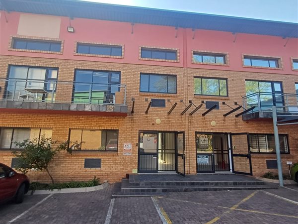 267  m² Commercial space