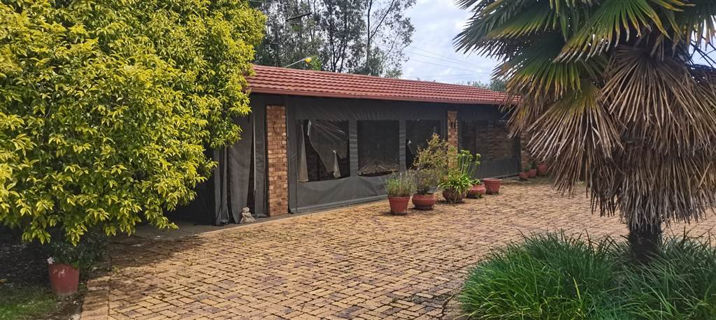 2.2 ha Land available in Benoni North photo number 7