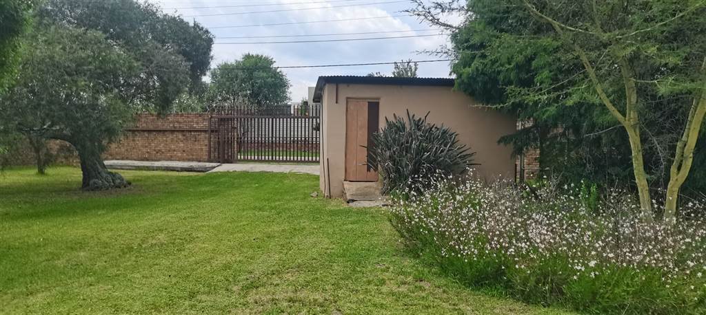 2.2 ha Land available in Benoni North photo number 8