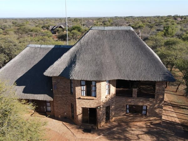 4 Bed House in Tweefontein