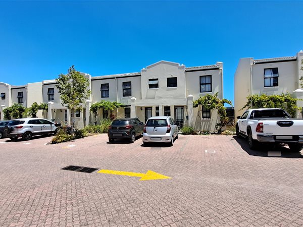 2 Bedroom Duplex 2 Bedroom Duplex