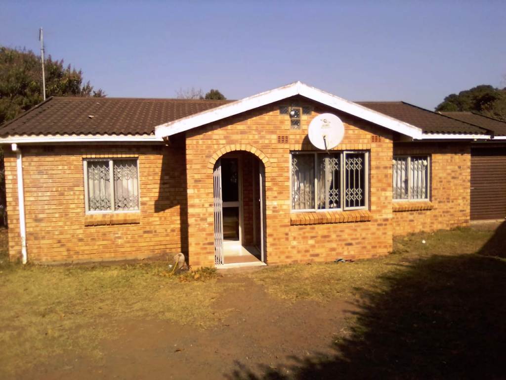 4 Bed House in Eshowe photo number 1