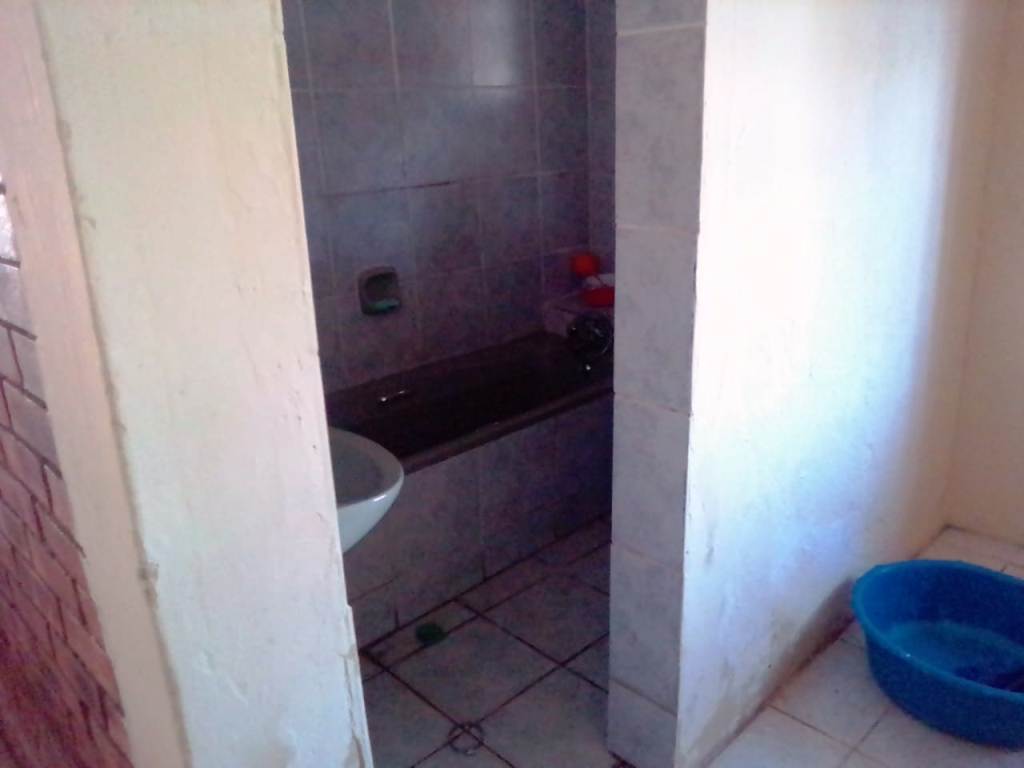 4 Bed House in Eshowe photo number 4