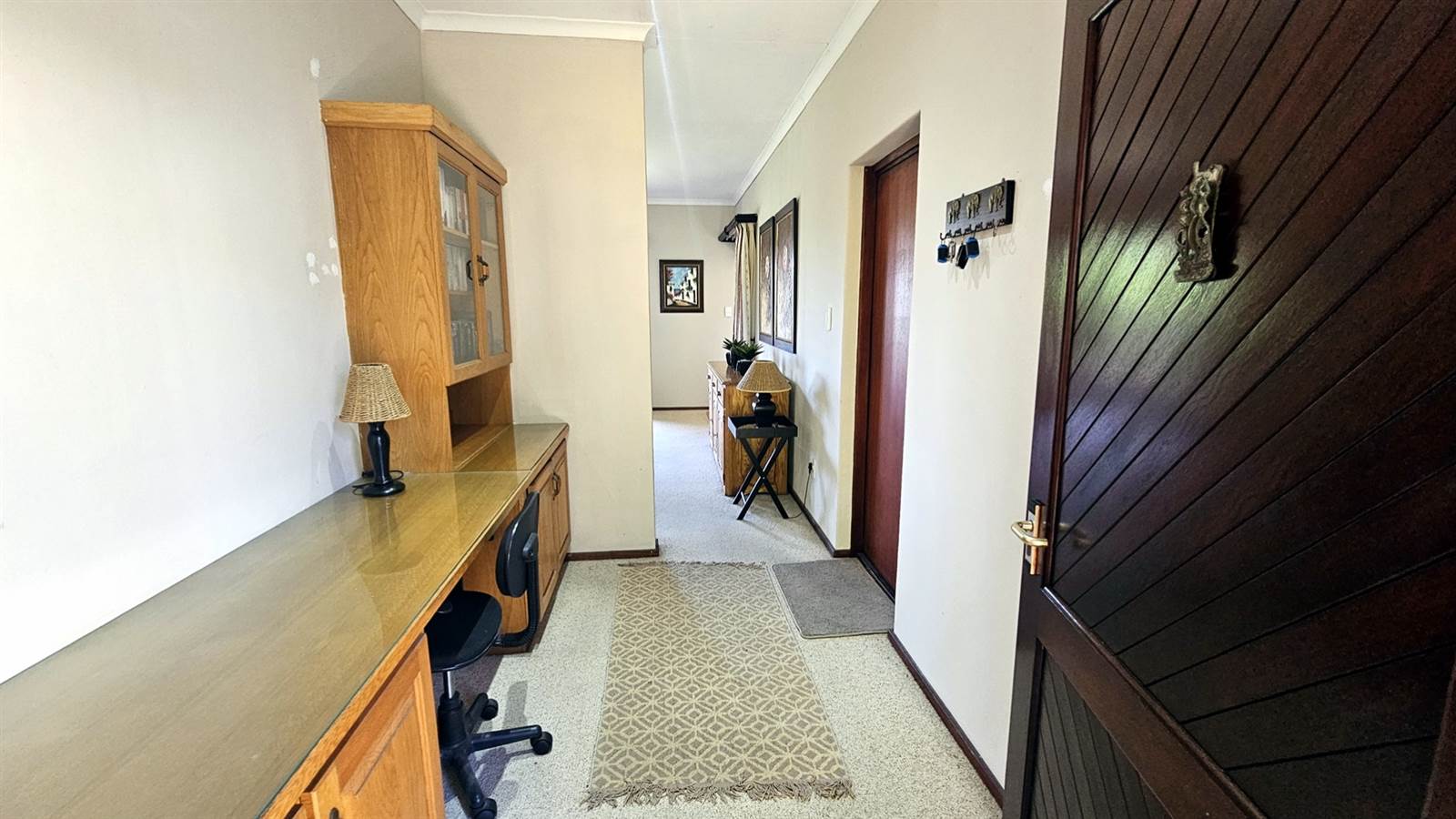 3 Bed Townhouse in Uvongo photo number 3