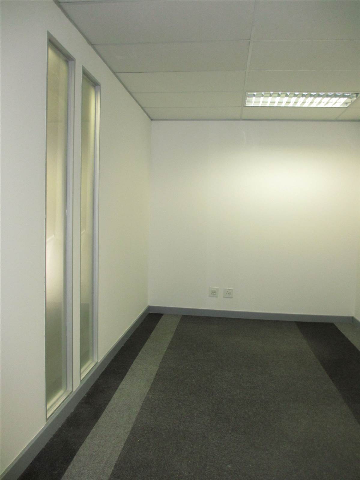809  m² Commercial space in Fourways photo number 9