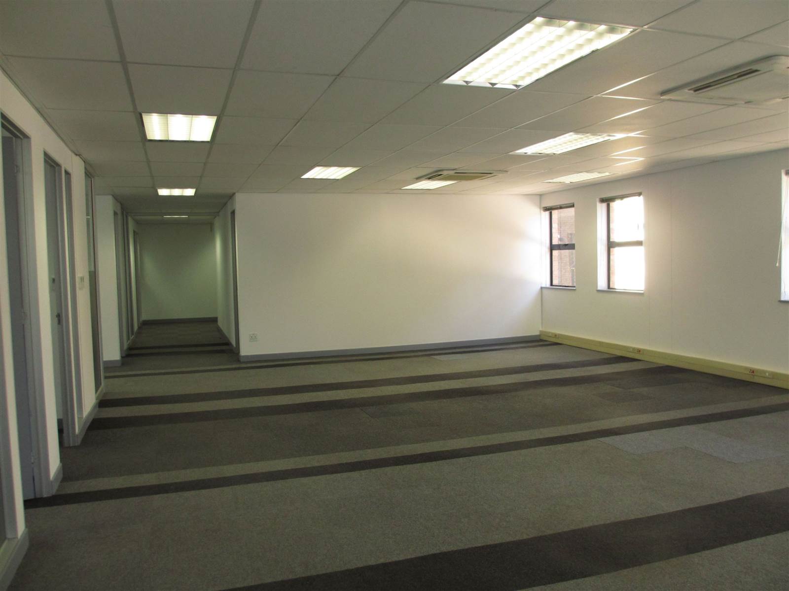 809  m² Commercial space in Fourways photo number 18