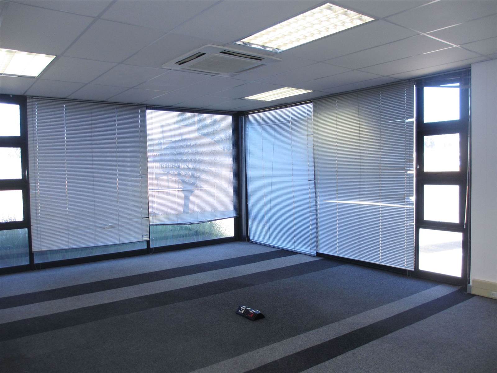 809  m² Commercial space in Fourways photo number 8