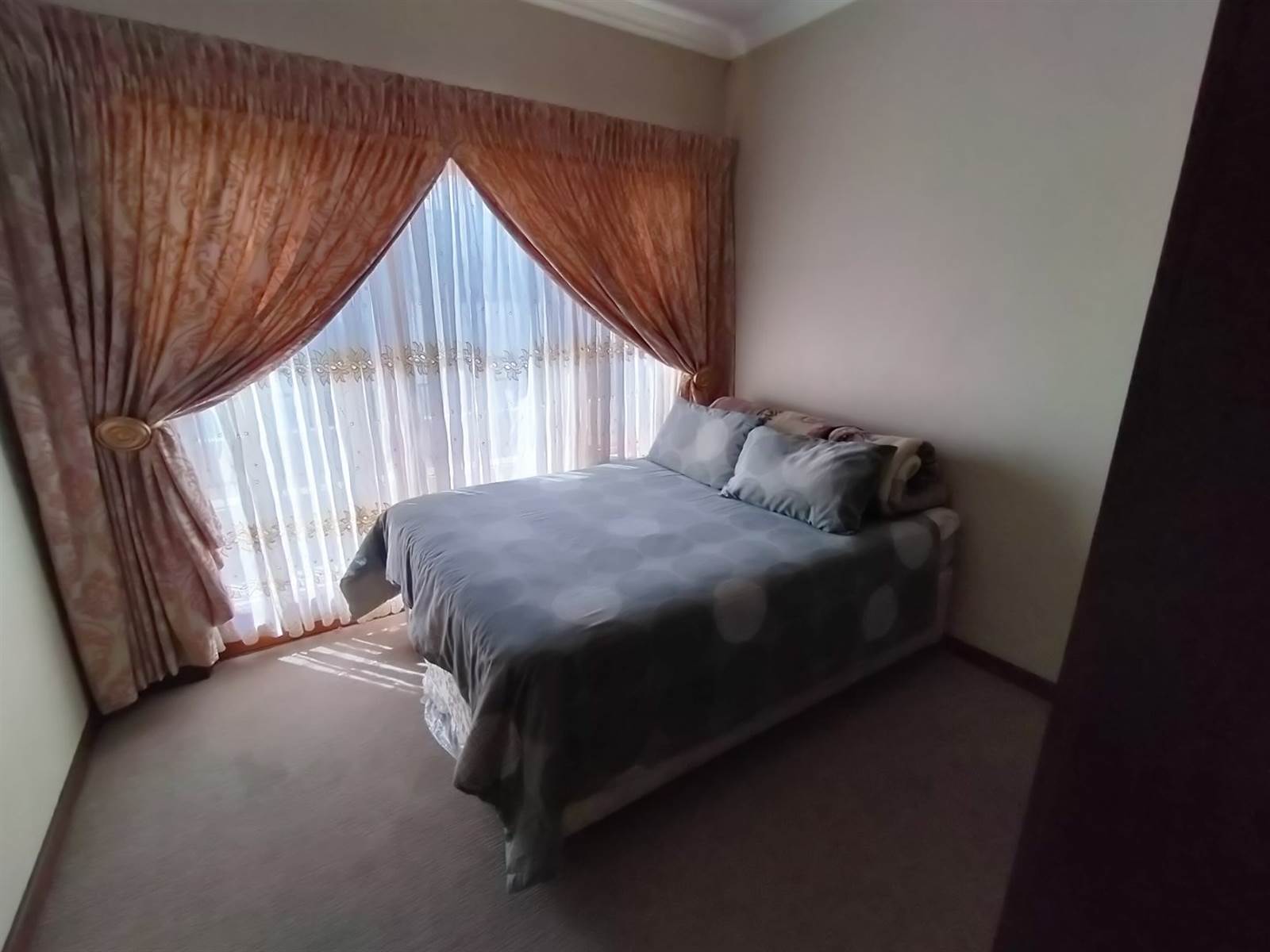 3 Bed House in Radiokop photo number 15