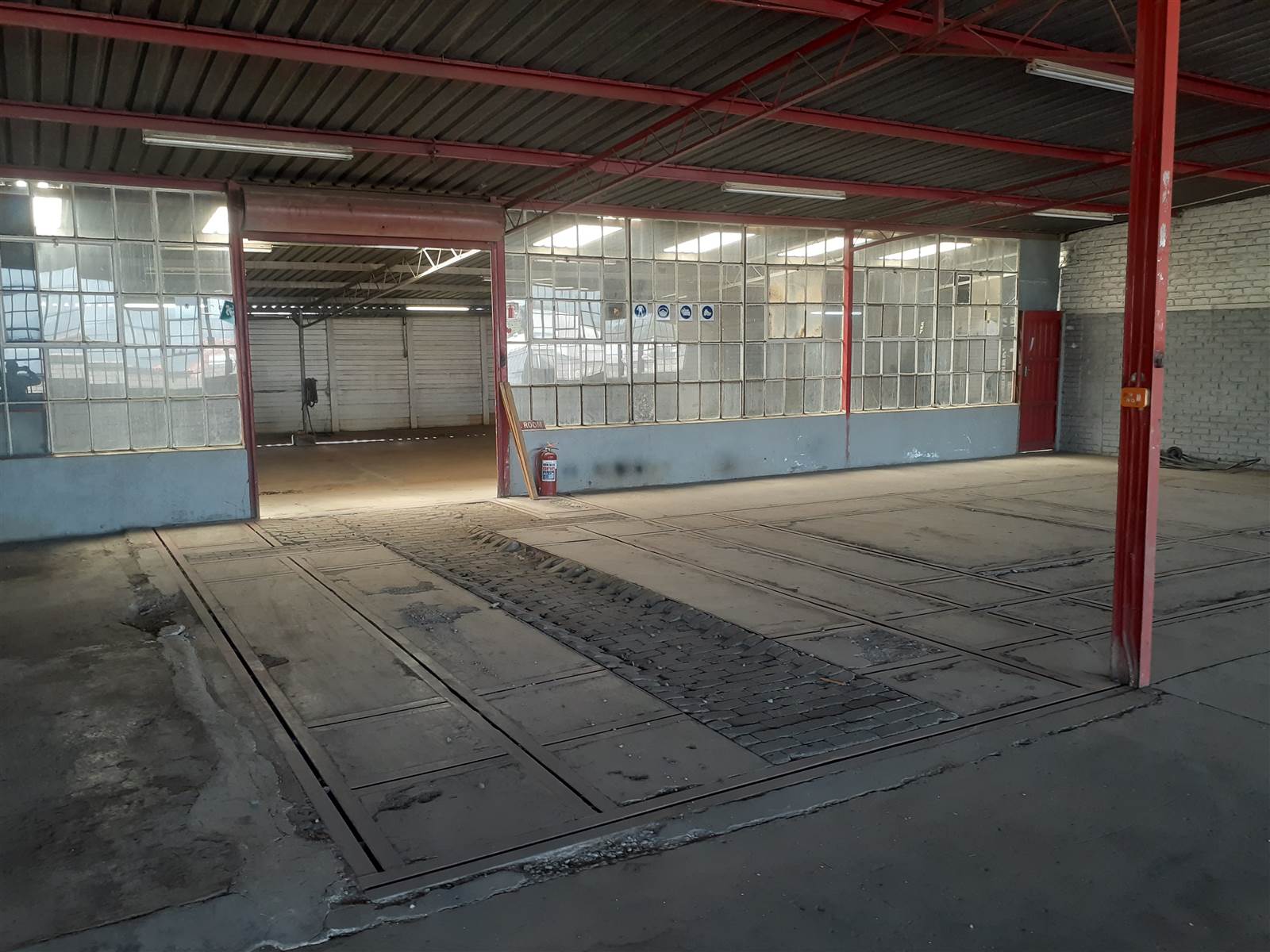 1100  m² Industrial space in Vryheid photo number 28