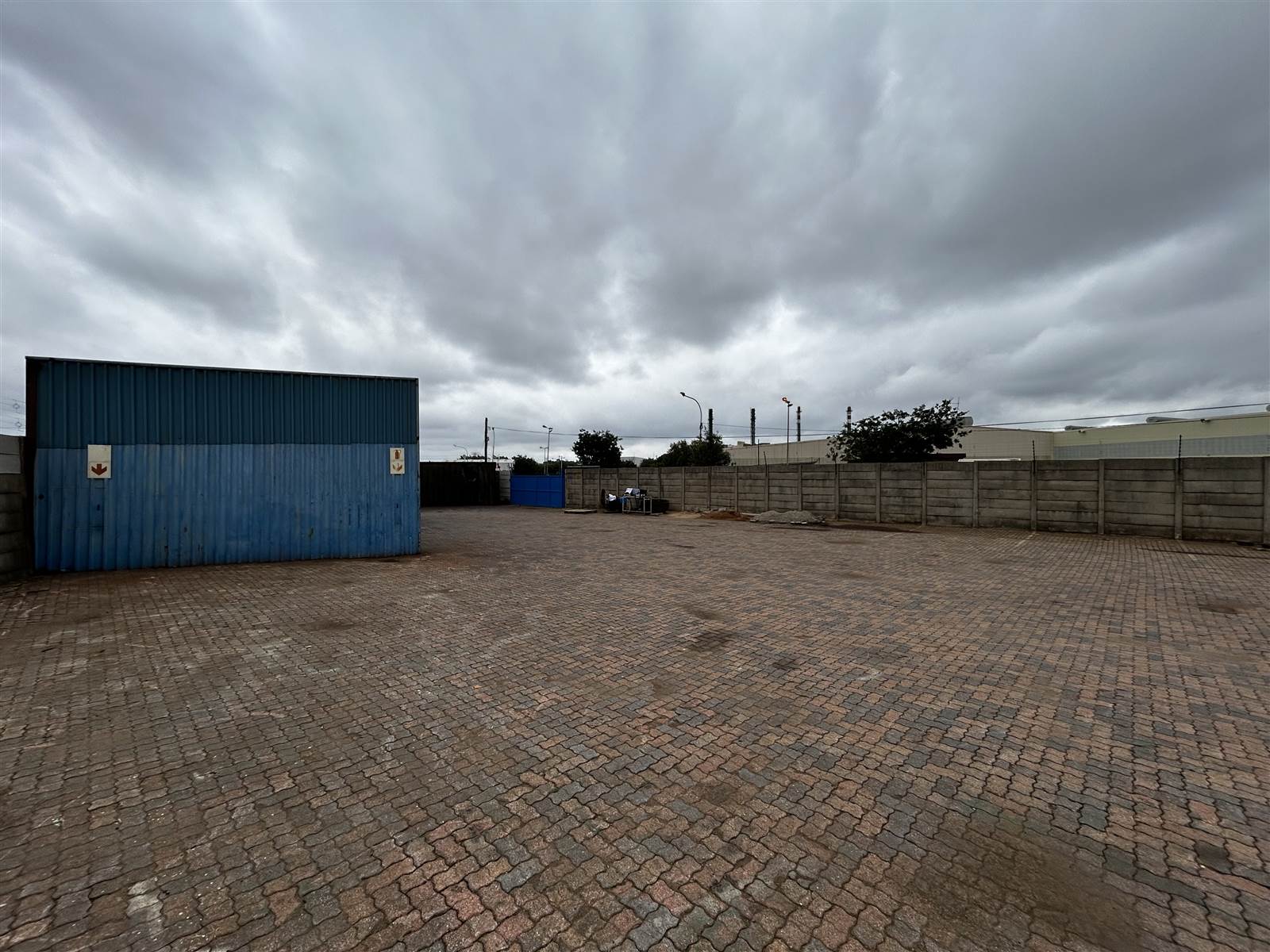945  m² Industrial space in Clayville photo number 15
