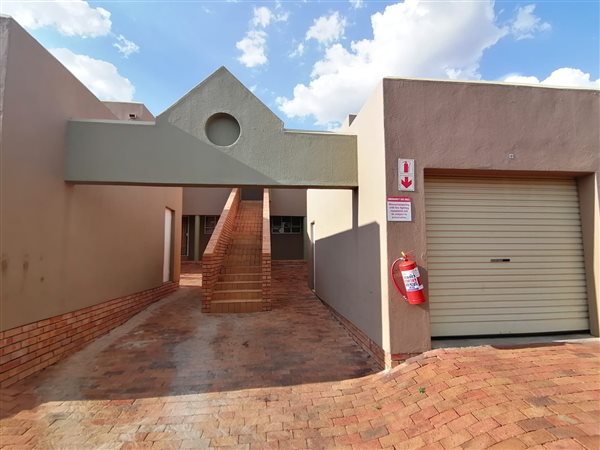 2 Bedroom Townhouse 2 Bedroom Townhouse