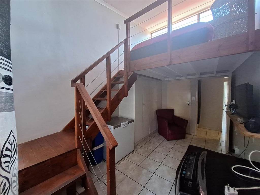 3 Bed Townhouse in Pretoria North photo number 17