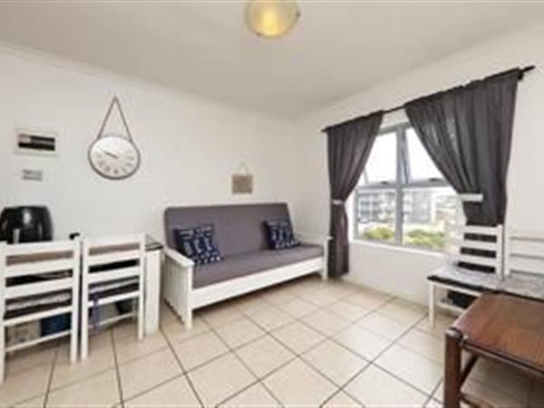 2 Bed Apartment