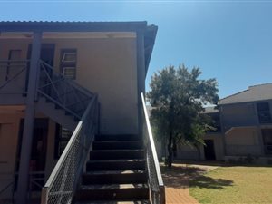 2 Bed Townhouse in Moffat View