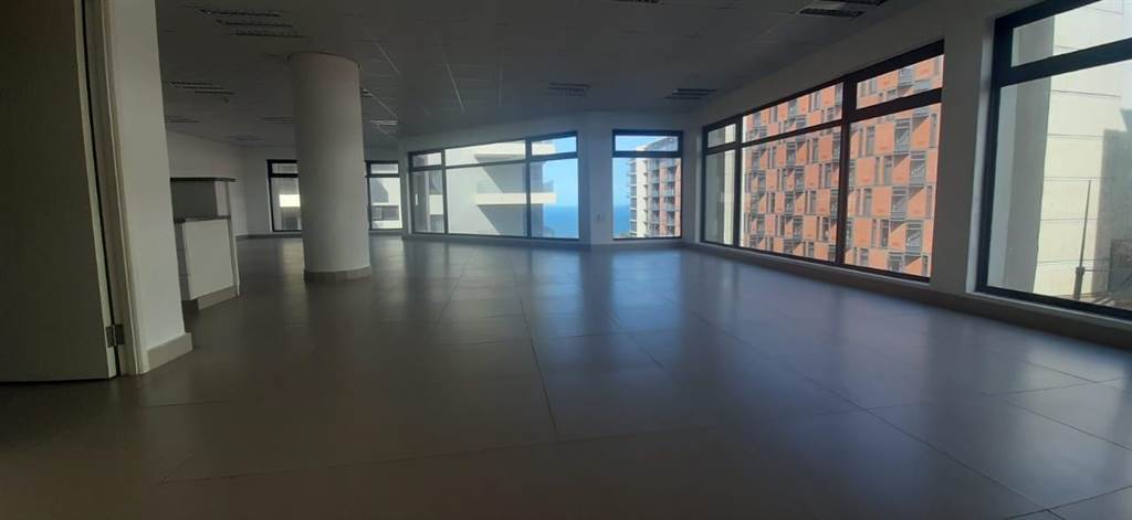 103  m² Commercial space in Umhlanga Ridge photo number 4