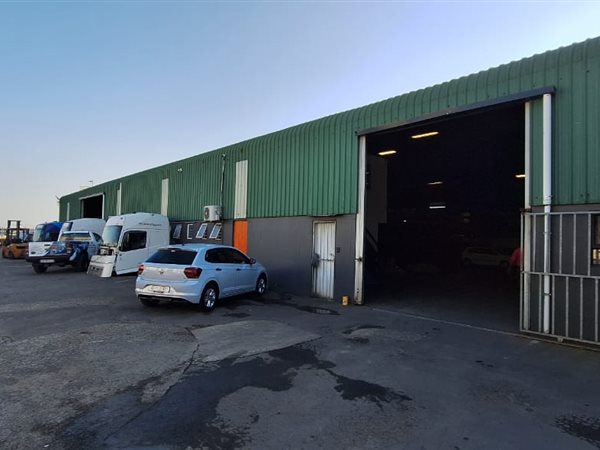 1 450  m² Industrial space