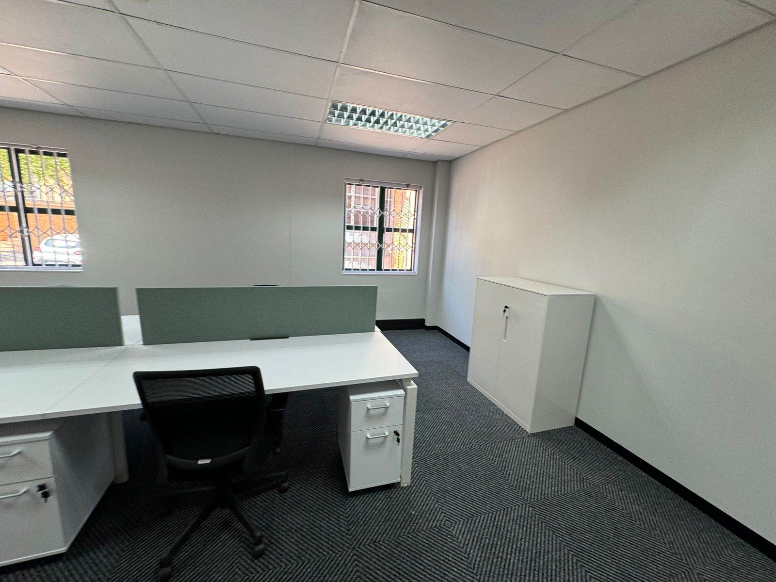 90  m² Commercial space in Sunninghill photo number 29
