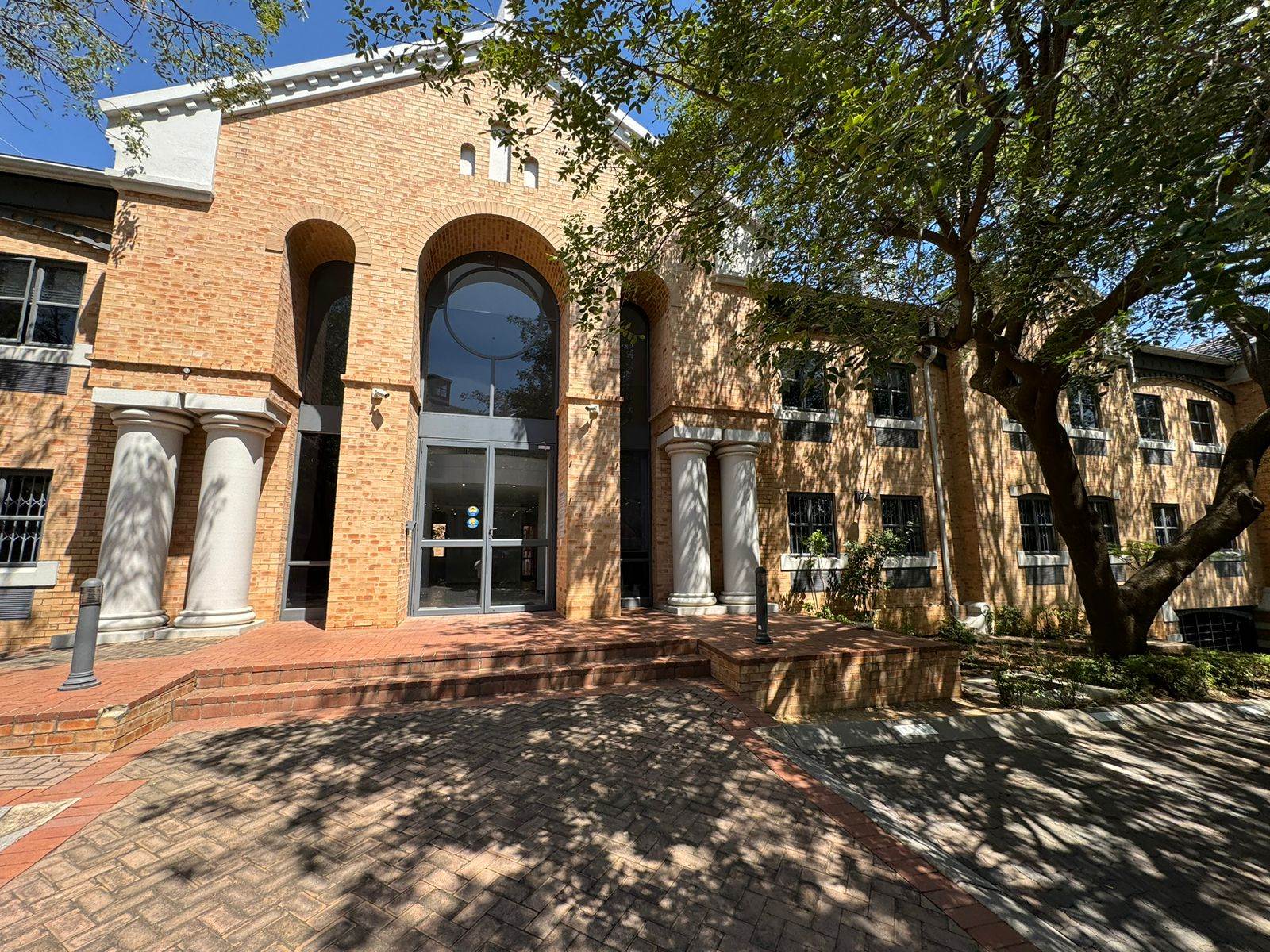 90  m² Commercial space in Sunninghill photo number 3