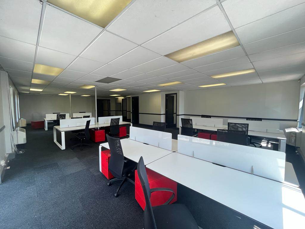 1090  m² Commercial space in Bryanston photo number 14