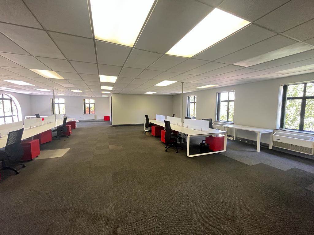1090  m² Commercial space in Bryanston photo number 15
