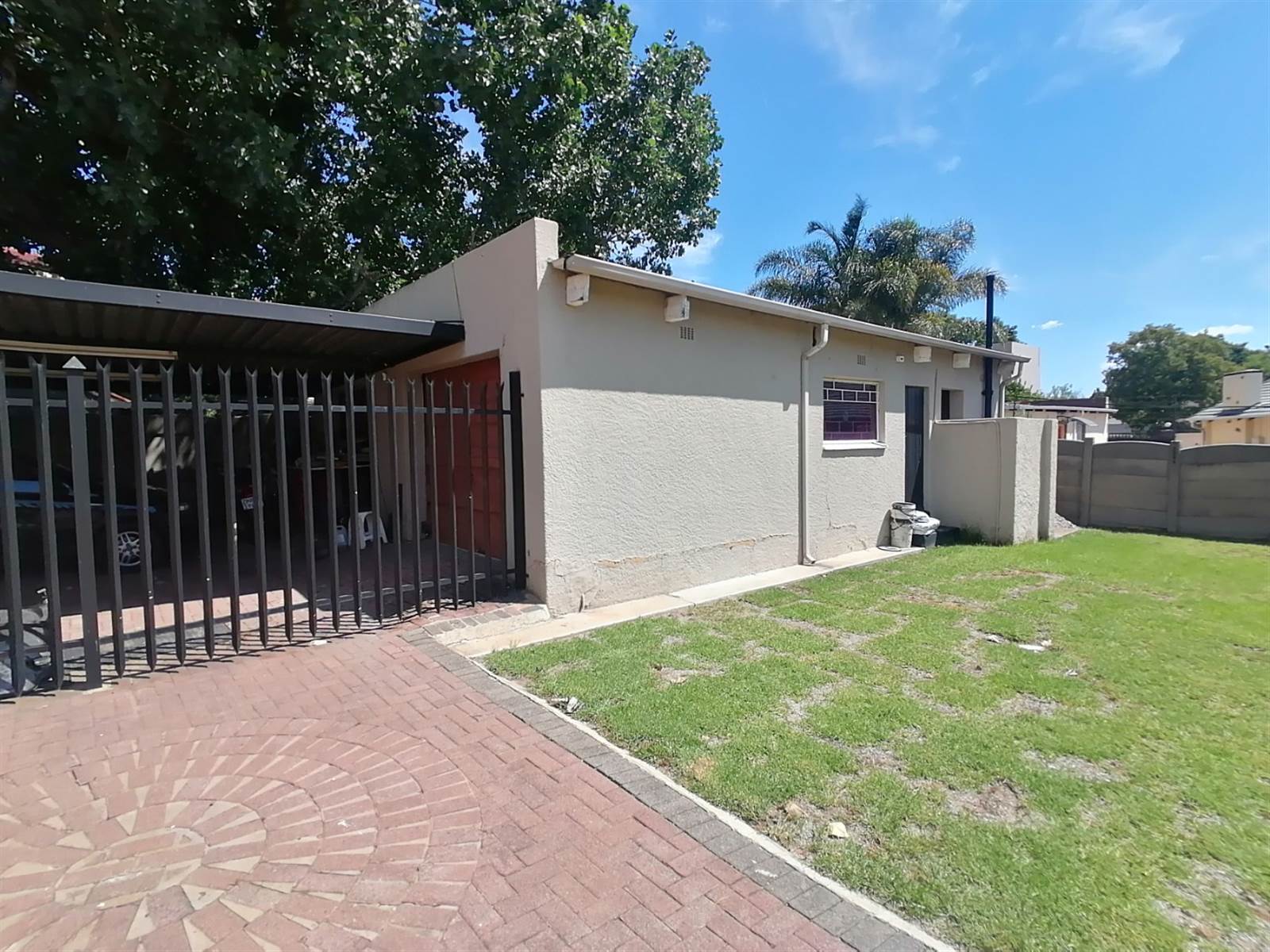 300  m² Commercial space in Edenvale photo number 18