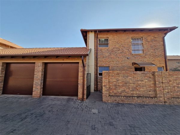 3 Bed Townhouse