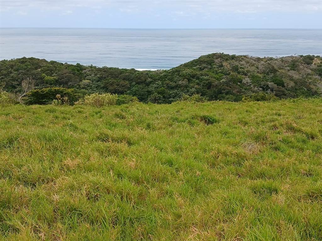 1022 m² Land available in Khamanga Bay photo number 3