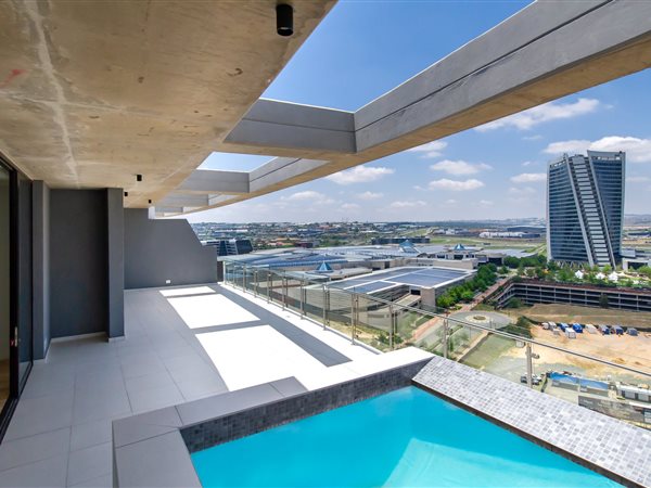 3 Bed Penthouse in Waterfall Estate