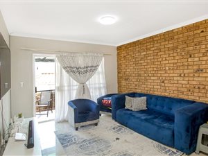 2 Bed Townhouse in Honey Park