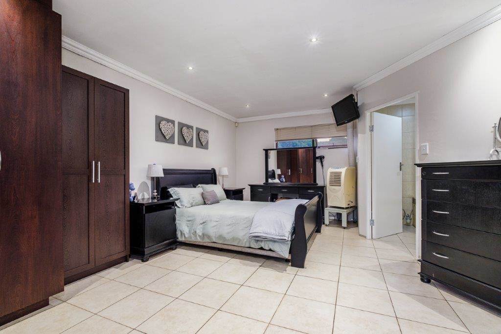 4 Bed House in Randpark Ridge photo number 30