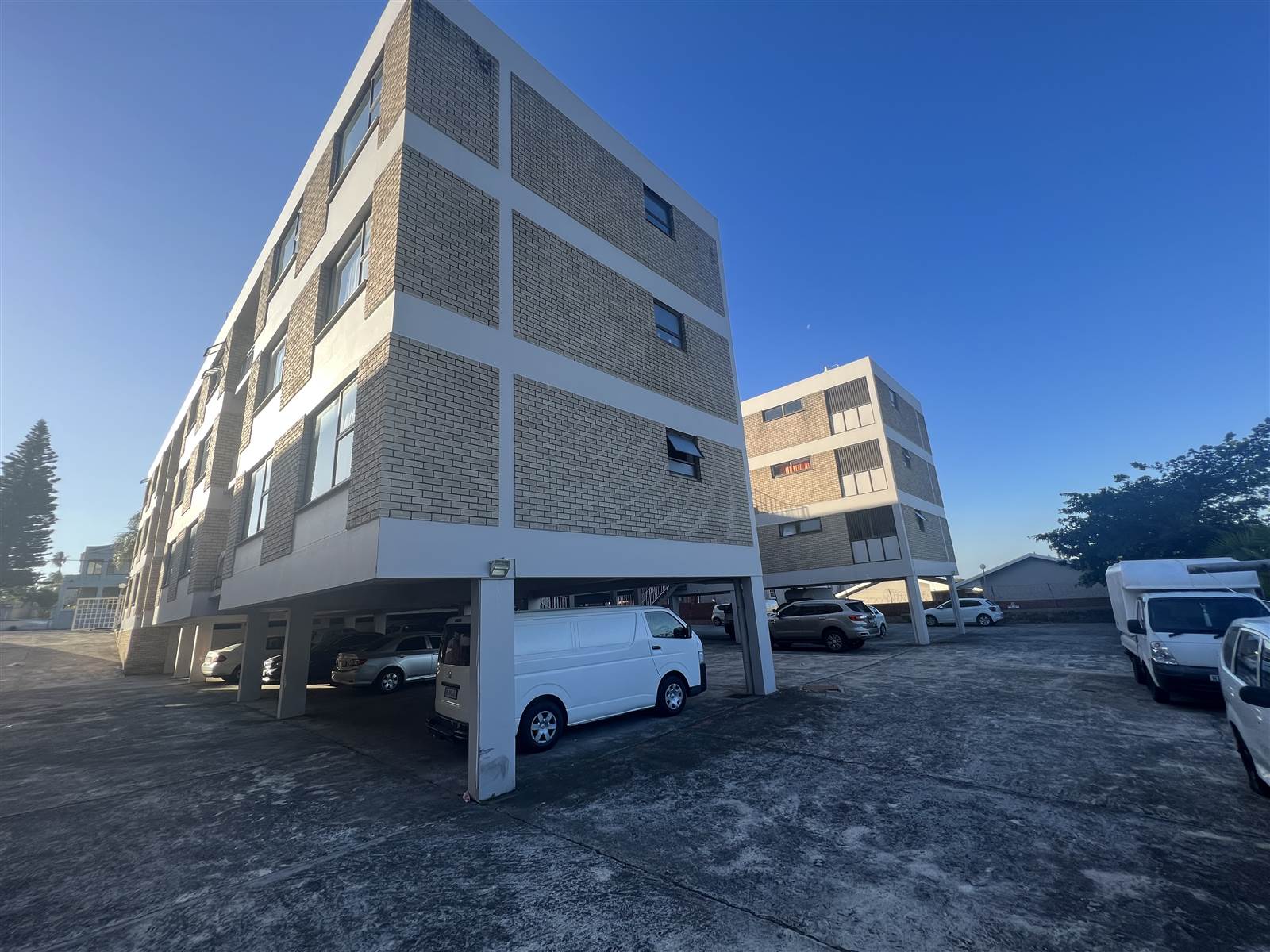 2578  m² Commercial space in Southernwood photo number 5