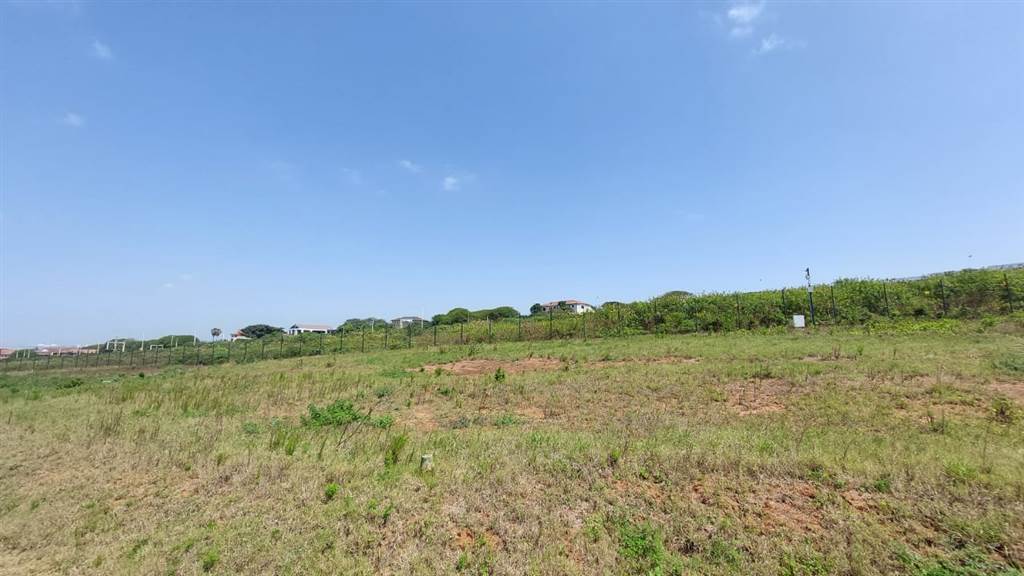 705 m² Land available in Umhlanga Rocks photo number 7