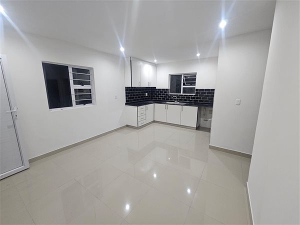 2 Bed Apartment