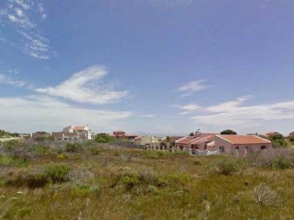 902 m² Land available in Santareme photo number 1