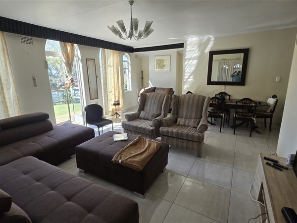 3 Bedroom House 3 Bedroom House