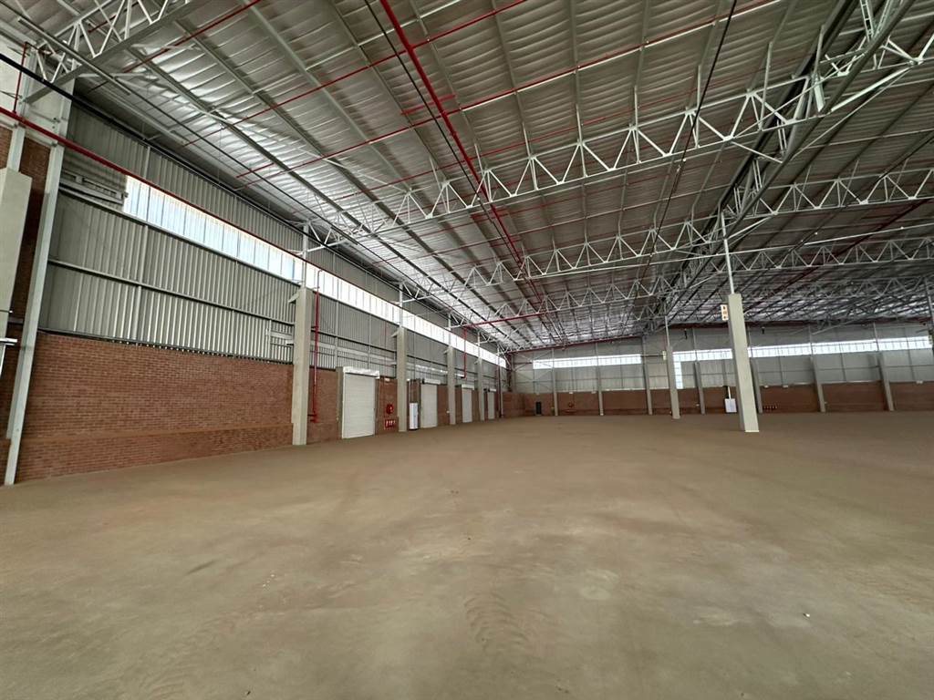 5923  m² Industrial space in Clayville photo number 20