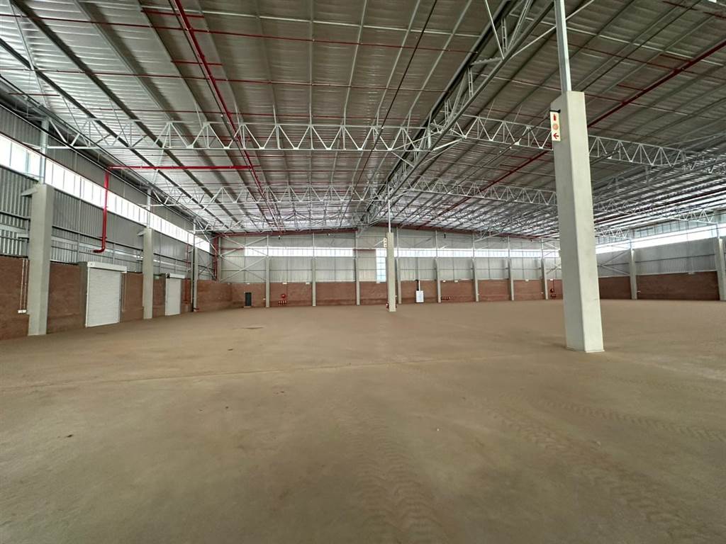5923  m² Industrial space in Clayville photo number 2