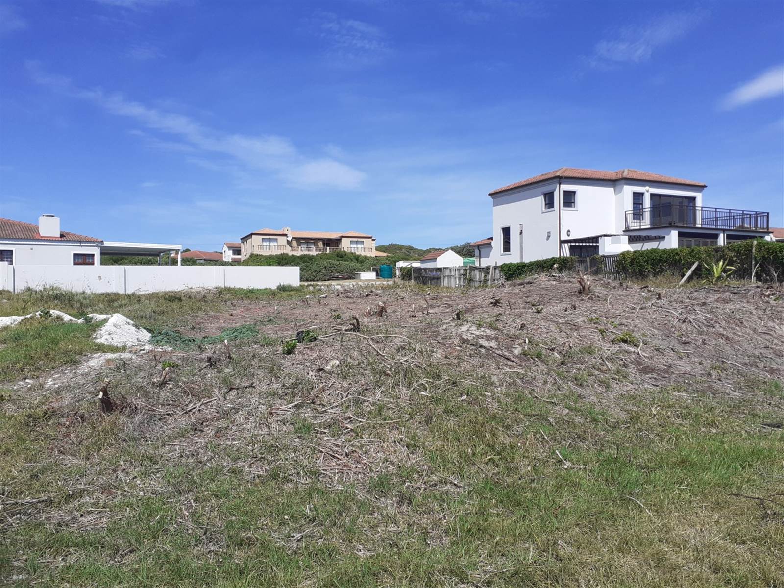 714 m² Land available in St Francis On Sea photo number 1