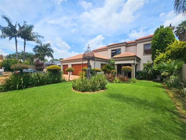 3 Bedroom House 3 Bedroom House