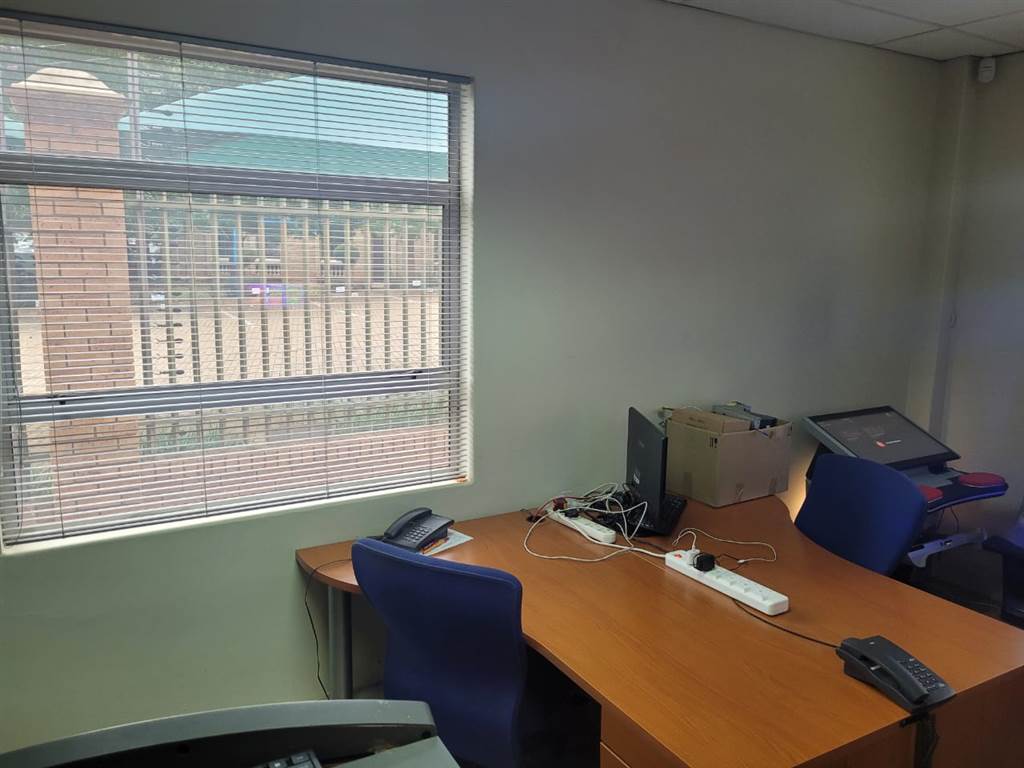 170  m² Commercial space in Highveld photo number 18