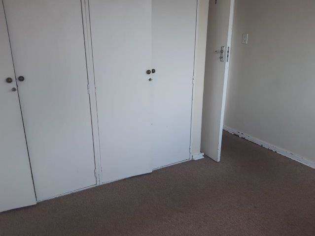 2 Bed Apartment in Malvern East photo number 3