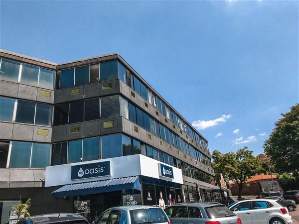 890 m² Commercial space 890 m² Commercial space