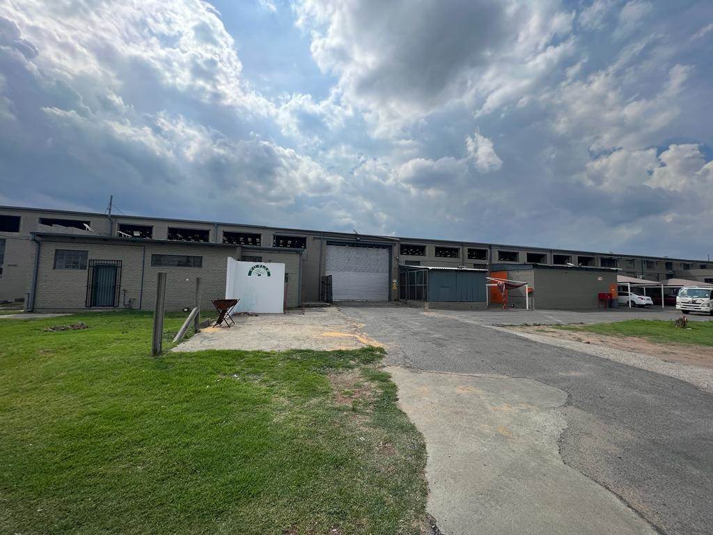 2117  m² Industrial space in Benoni South photo number 1
