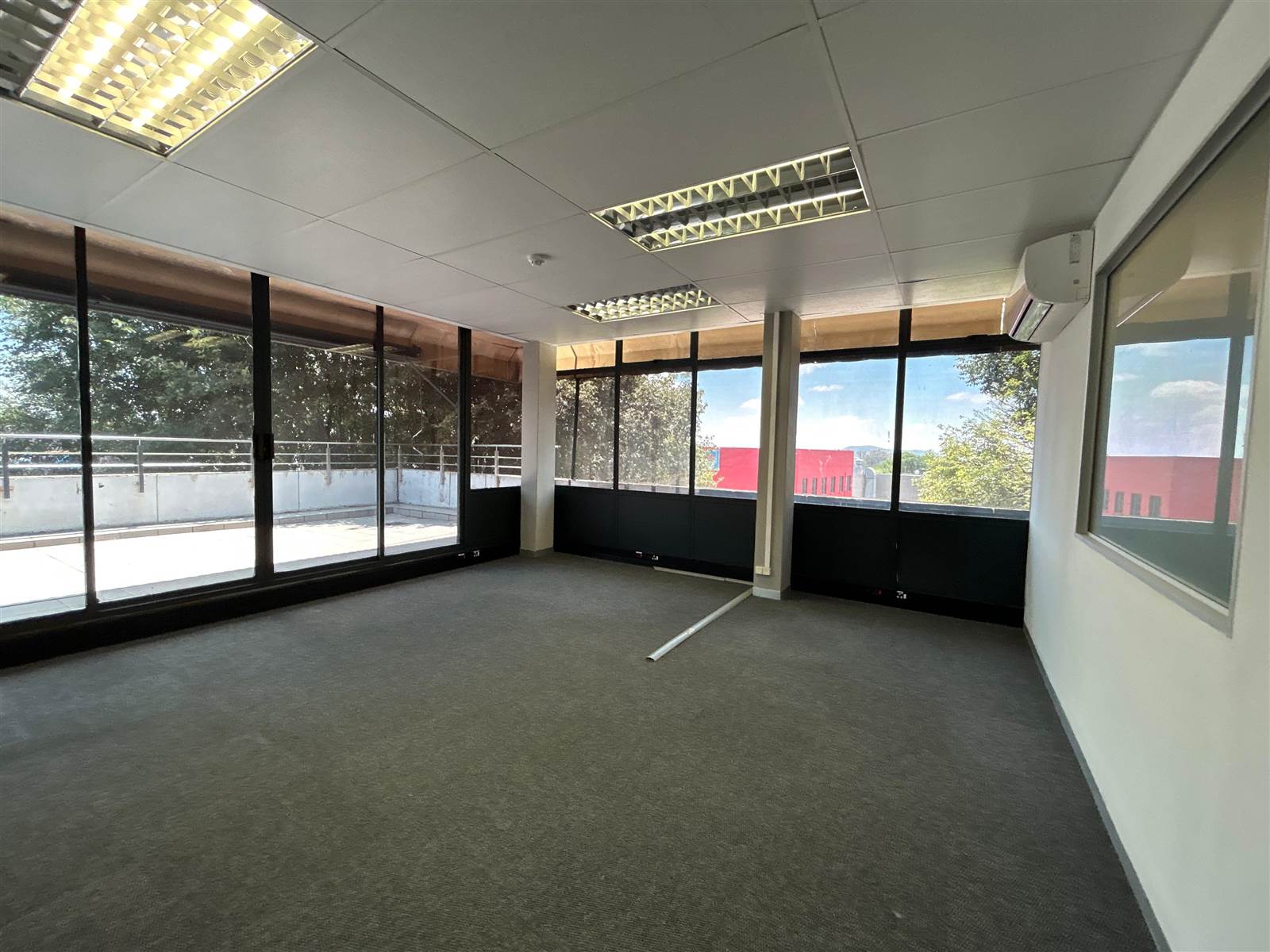 500  m² Commercial space in Cresta photo number 10
