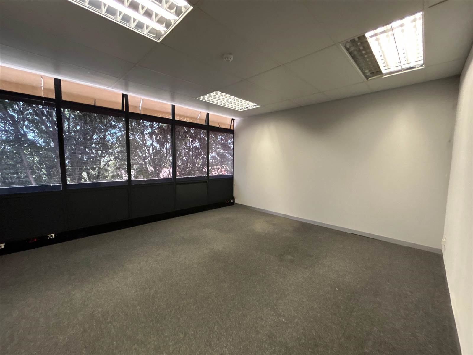 500  m² Commercial space in Cresta photo number 13