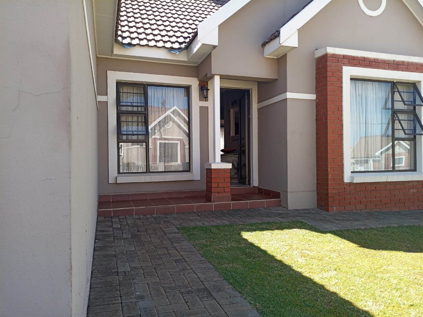 3 Bed Townhouse in Lilyvale Estate photo number 3