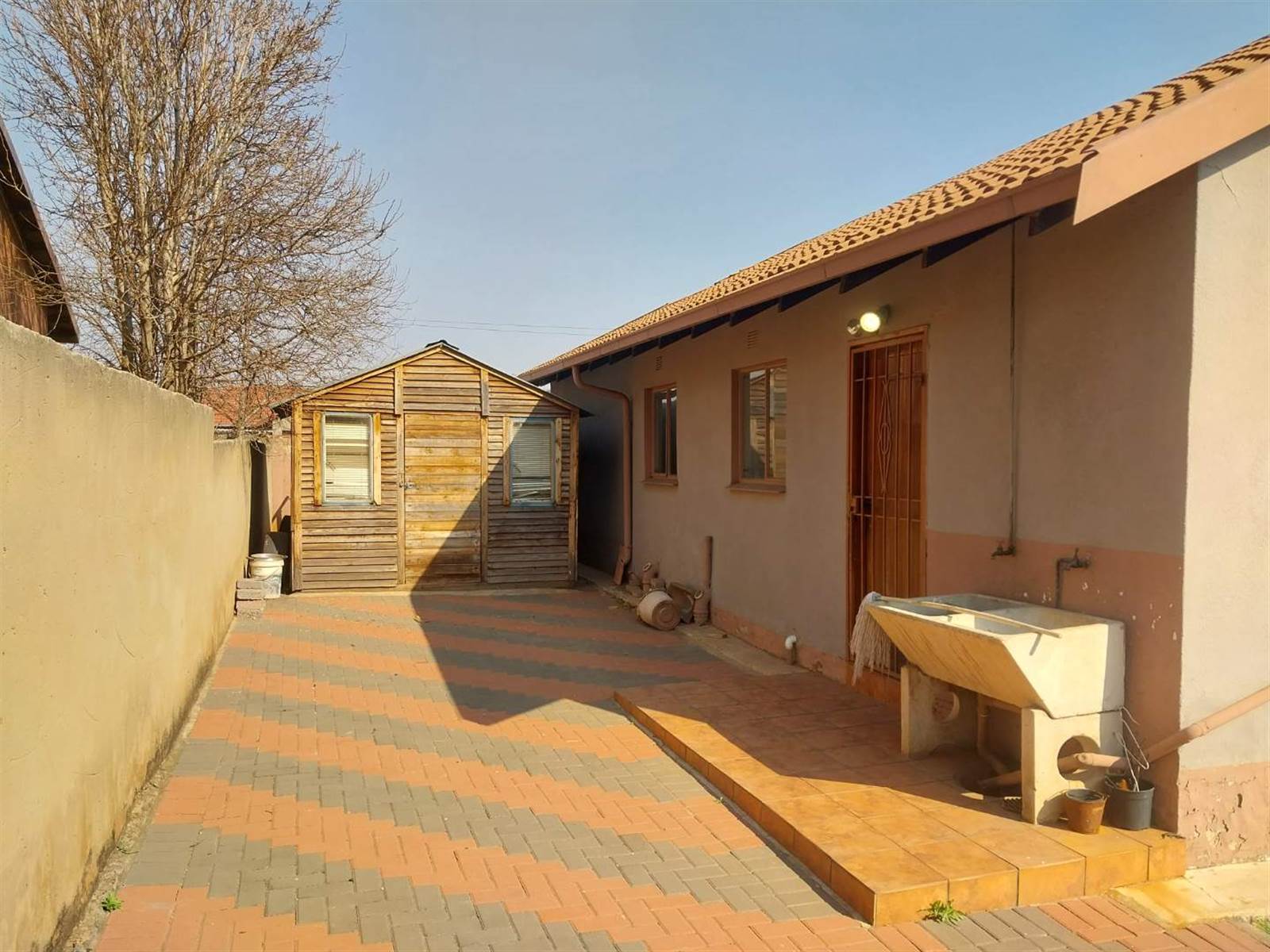 3 Bed House in Germiston Central photo number 13